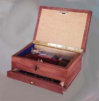 Jewelry case w/ secrete compartment