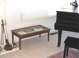 piano coffee table